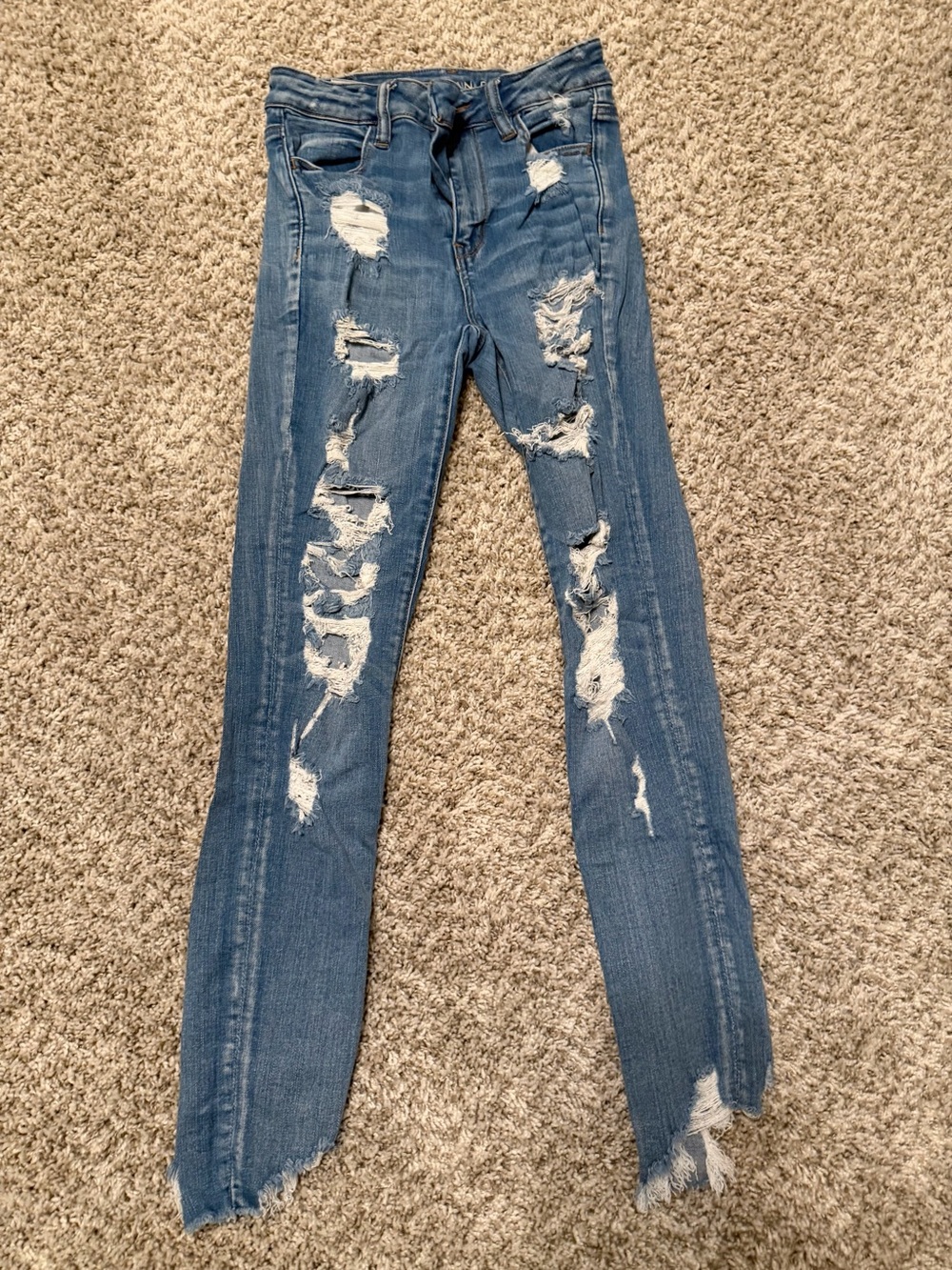 American Eagle Outfitters Distressed Blue Skinny Jeans - Women